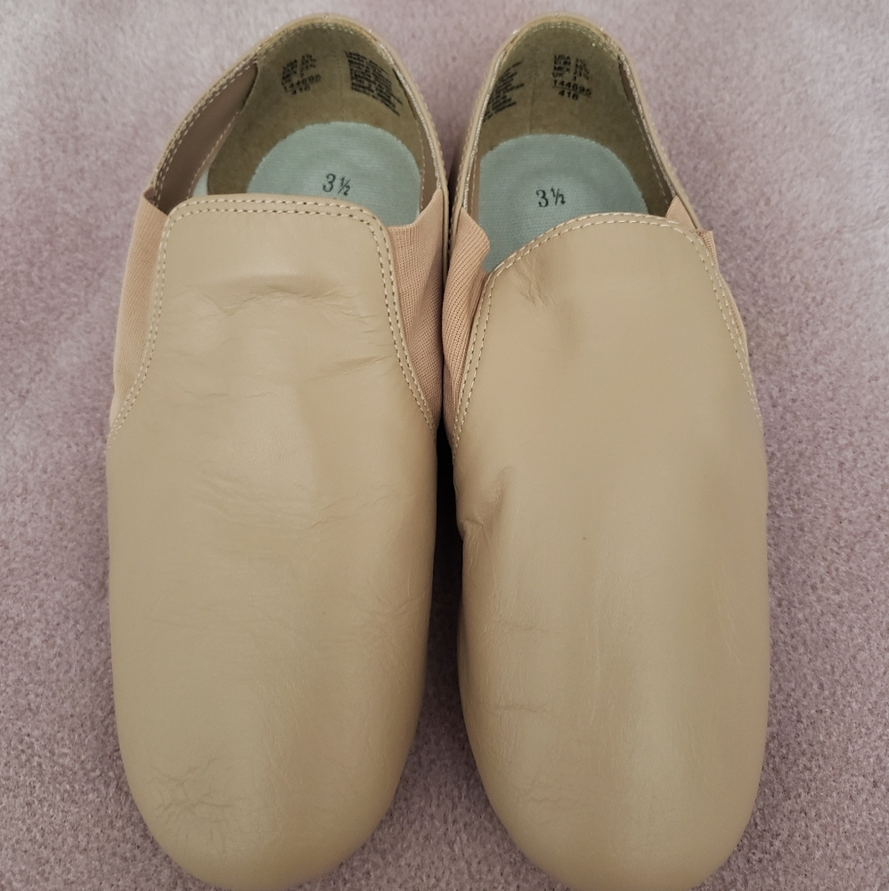 Girls Dance shoes.